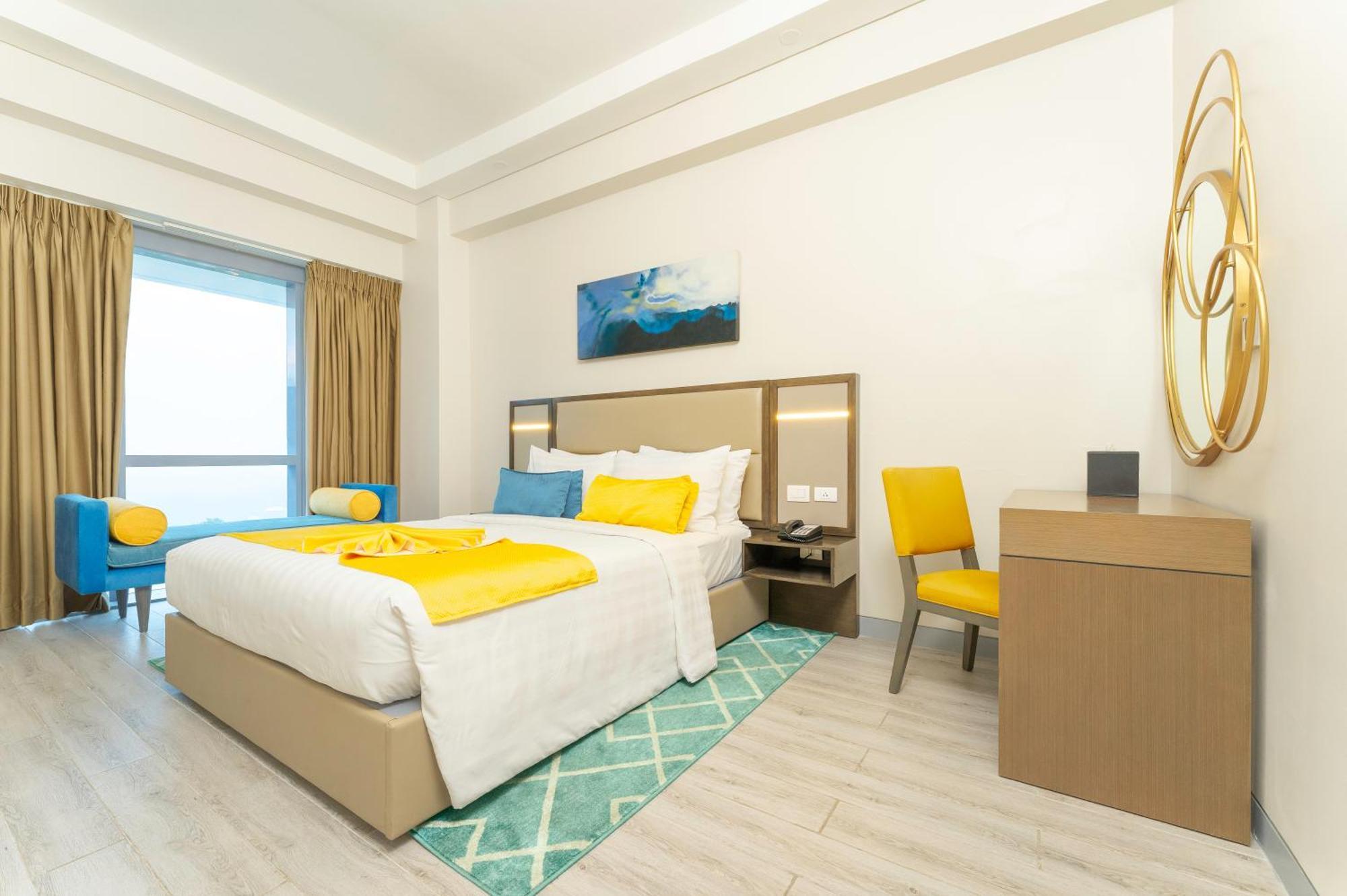 Stay and Fly Package - Room with Roundtrip Airport Transfers,1699256853:JPEG